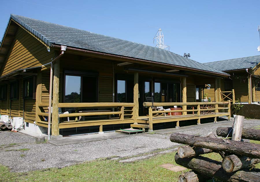 牧場の壮大なスケールと黒豚の美味しさを体感できる［完全予約制］レストラン