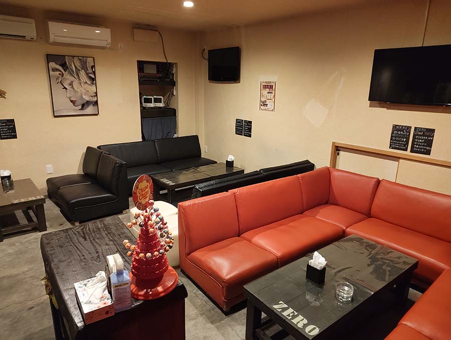 カラオケ付き個室あり