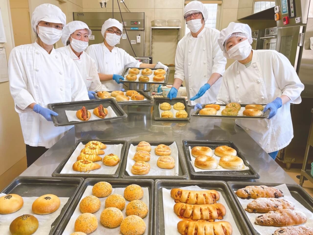 障害者就労継続支援B型事業所のパン屋