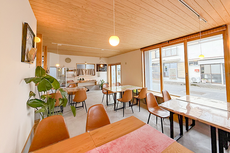 レンタルスペースを活用した食堂